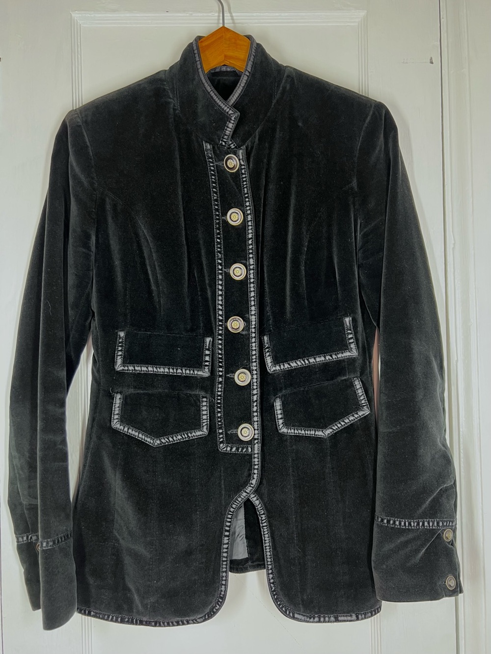 Vintage Mexx 2000s Black Velvet Smoking Jacket Fall Blazer